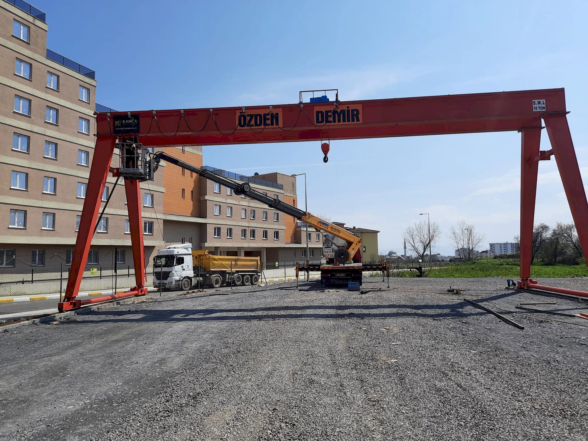 ÖZDEN DEMİR  SEPETLİ VİNÇ ÇALIŞMAMIZe